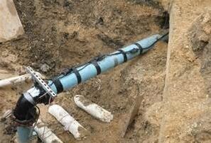 الصين الأنودات المغنيسيوم عالية الجهد M1C ، أنود نظام الحماية الكاثودية 2000ohm / Cm لمنشآت الأنابيب الفولاذية المزود