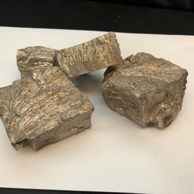 RoHS REACH النحاس سبيكة الأرض النادرة الرئيسي انغوت CuRe لذوبان النحاس CuZr CuCr CuBe المزود