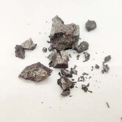 Lutetium Metal Lu Rare Earth للموصلات الفائقة والسبائك الفائقة المزود