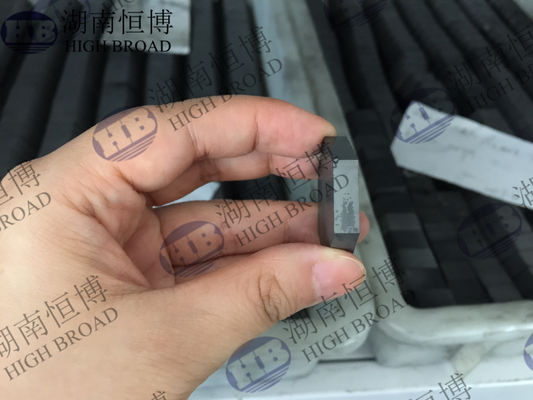 شكل هكساجوني صفيحة كربيد السيليكون الجسيمات الصفائح المقاومة للرصاص سلاح حماية مستقل UHMWPE هكساجوني المزود