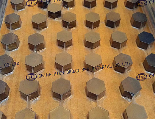 B4c Sic Al2o3 إدخال ألواح الدروع الباليستية لهزيمة تهديدات البنادق عالية السرعة المزود