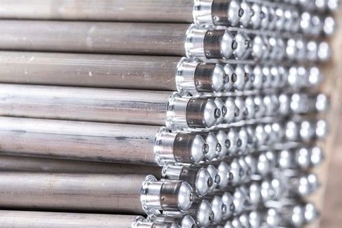سخان مياه 9-1/2 بوصة قضيب أنود ألومنيوم مع قابس من الفولاذ المقاوم للصدأ NPT 3/4" المزود