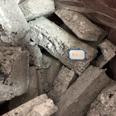 رقائق AlSn50% سبيكة رئيسية من الألومنيوم والقصدير بنسبة 10-50% لتنقية الحبوب، وتعزيز أداء وخصائص سبائك الألومنيوم المزود